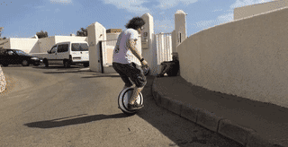ninebot one test trottoir