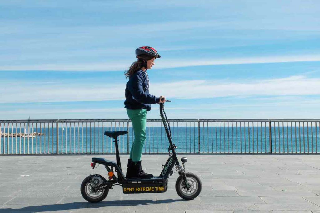 enfant trottinette