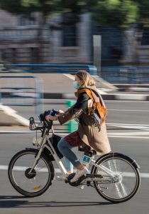 Le vélo électrique de ville, rapide et léger