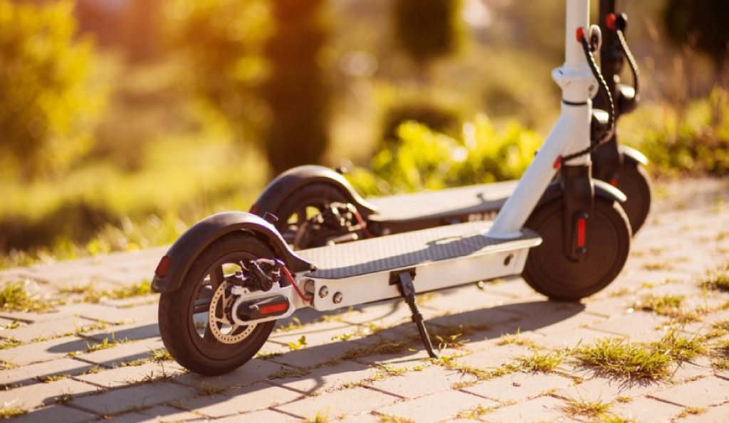 Différences dans les prix des trottinettes électriques 