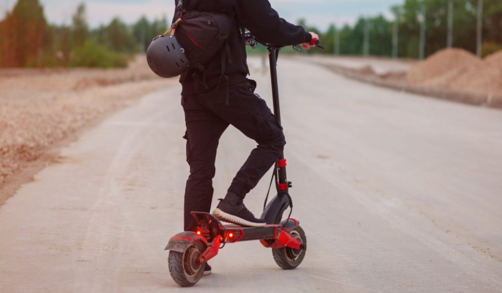 Équipements obligatoires en trottinette électrique 